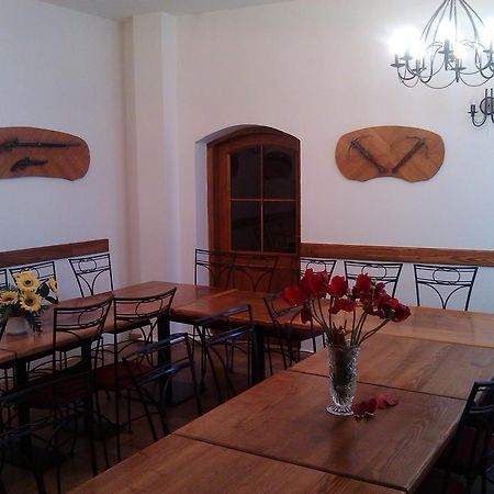 Penzion S Restauraci "U Mlyna Com" Litovel Kültér fotó
