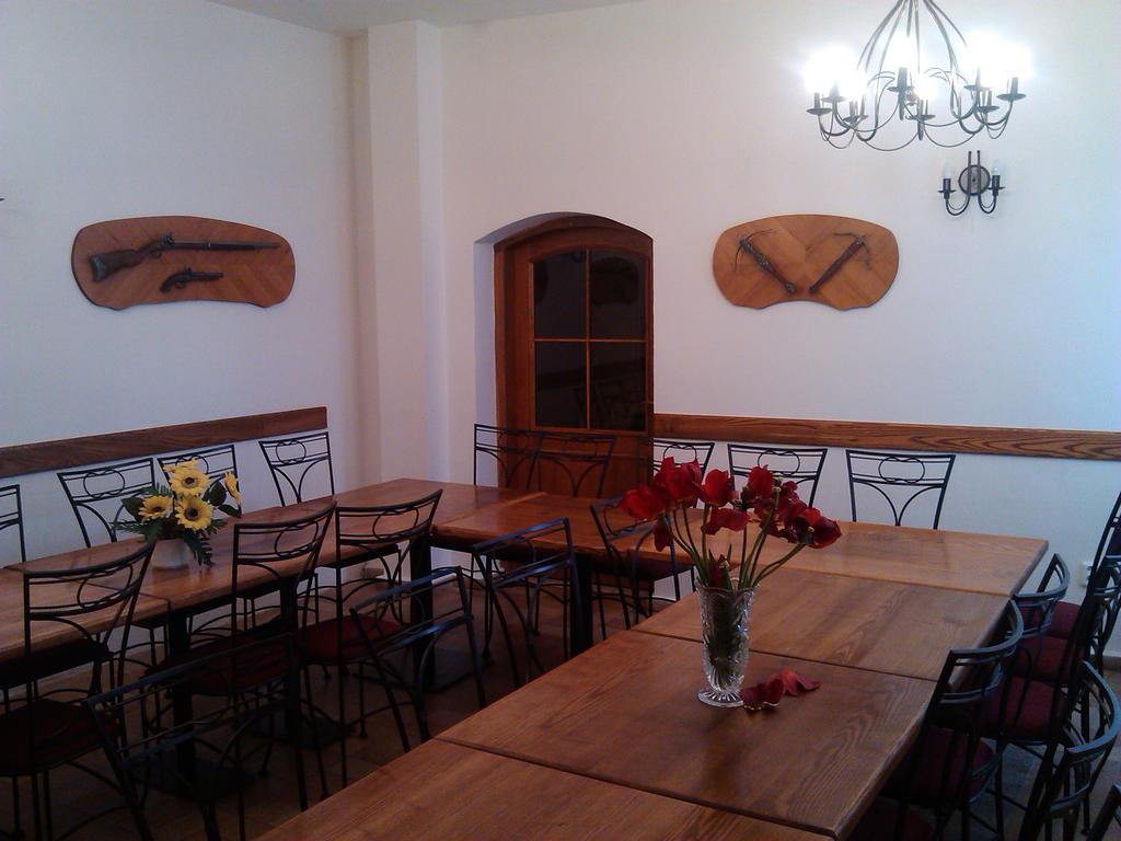 Penzion S Restauraci "U Mlyna Com" Litovel Kültér fotó